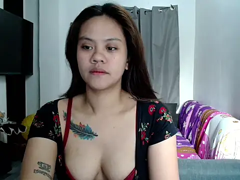 MistressKrizzel online show from June 16, 2026, 11:07 pm