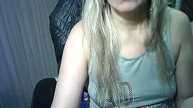 DianaRouse online show from March 16, 2025, 11:25 pm