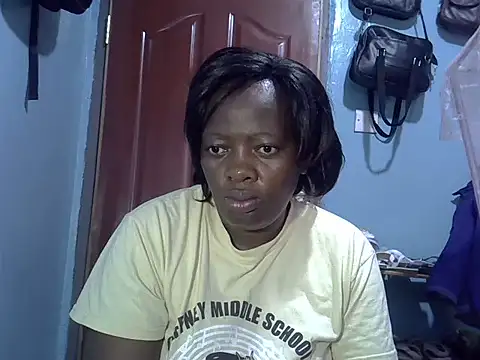 Snapshot of Ebonyceline chatting on June 27, 2026, 6:07 am Ebonyceline online show from June 27, 2026, 6:07 am