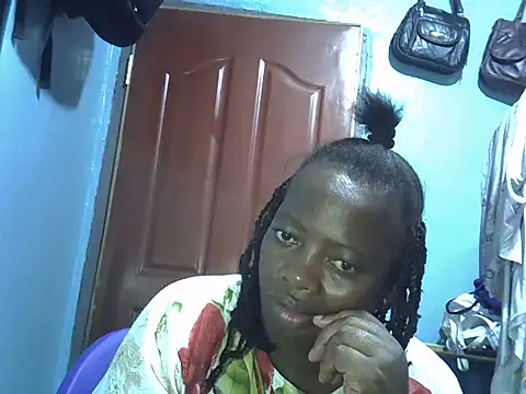 Snapshot of Ebonyceline chatting on July 2, 2026, 7:20 pm Ebonyceline online show from July 2, 2026, 7:20 pm