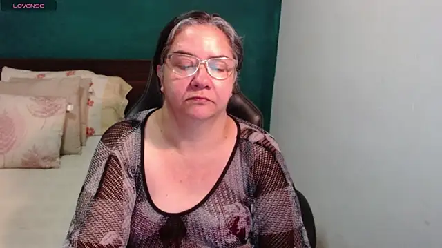 scaelettdubois online show from July 12, 2026, 9:33 am