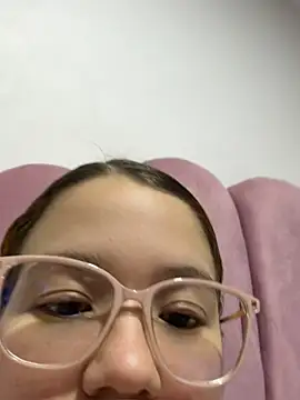 Snapshot of Lucyklein2022 chatting on July 17, 2026, 1:34 am Lucyklein2022 online show from July 17, 2026, 1:34 am
