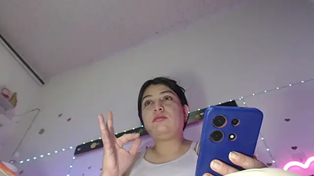oliviarodriguez2u online show from July 23, 2026, 10:40 pm