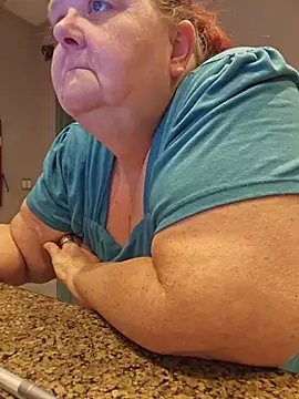 Hornybbw1978 online show from June 19, 2026, 5:56 am