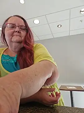 Hornybbw1978 online show from June 21, 2026, 12:41 pm