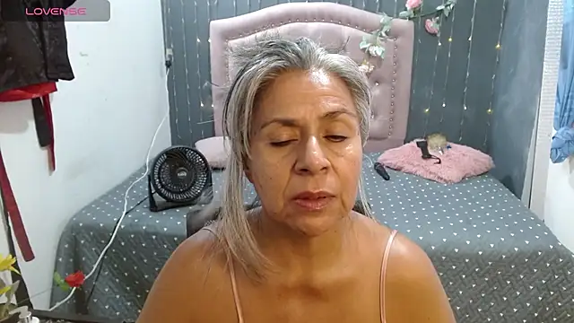 Snapshot of lalisha_96 chatting on July 7, 2026, 1:52 am lalisha 96 online show from July 7, 2026, 1:52 am