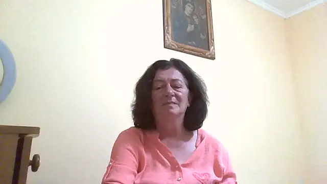 GypsiQueen2 online show from June 22, 2026, 9:45 pm