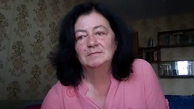 GypsiQueen2 online show from July 22, 2026, 12:52 pm