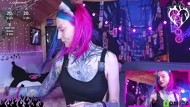 NekoCyber online show from July 26, 2026, 5:04 am