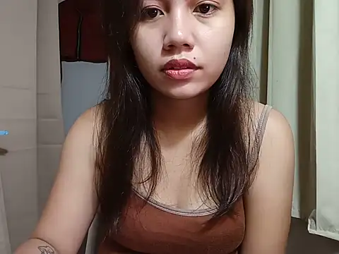 Snapshot of sweet_goldenAngel chatting on July 19, 2026, 10:24 pm sweet goldenAngel online show from July 19, 2026, 10:24 pm