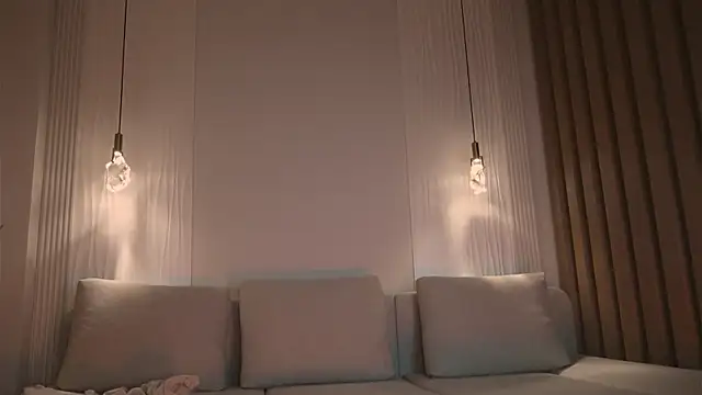 kawaii mia online show from July 23, 2026, 9:13 pm