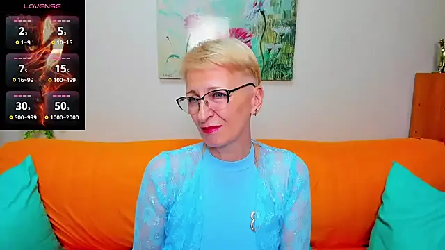 iamyourdream89 online show from July 26, 2026, 2:02 pm