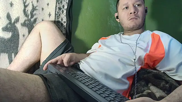 sweet cock28 online show from July 18, 2026, 3:33 am