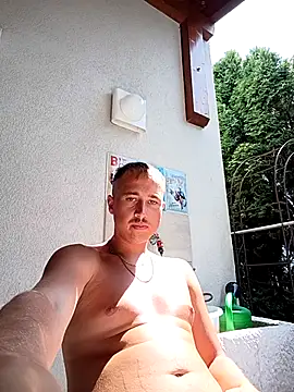 capoloveu online show from July 25, 2026, 12:36 pm