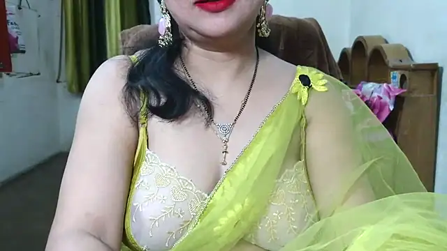 Cute Mahi22 online show from May 14, 2026, 6:09 am
