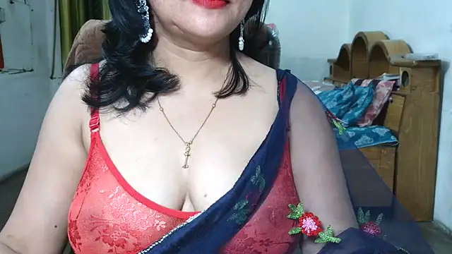 Cute Mahi22 online show from July 18, 2026, 1:59 pm