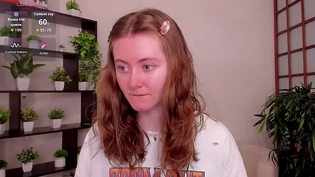 KateCuddle online show from July 22, 2026, 2:03 am