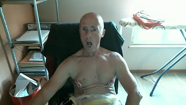 olibrius71 online show from May 21, 2026, 5:53 pm