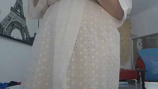 AnnaBellaLuckyXOXO online show from July 19, 2026, 9:13 am
