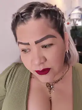 Dalessa Bigtits online show from June 19, 2026, 9:29 pm