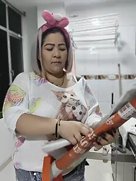 Dalessa Bigtits online show from July 12, 2026, 12:12 am