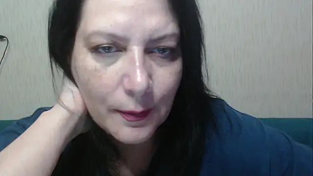 Mirabelle Sweet online show from May 19, 2026, 4:52 am