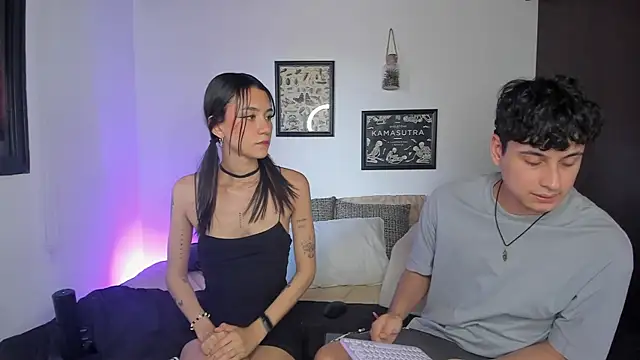 charlottte queen online show from July 13, 2026, 9:28 pm