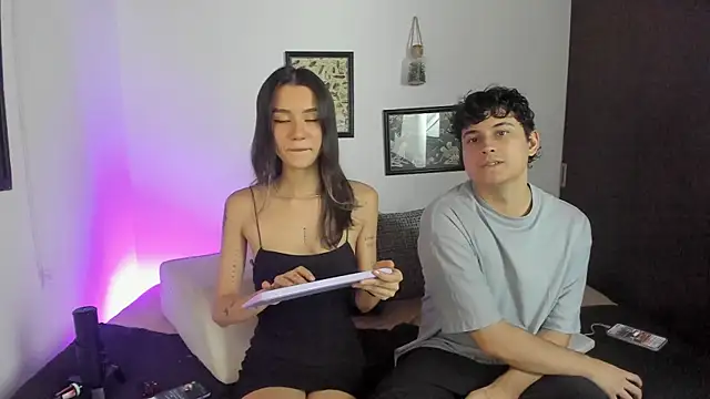 charlottte queen online show from July 29, 2026, 12:53 am