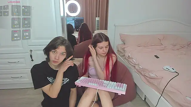 Snapshot of lil_cassie chatting on June 18, 2026, 9:25 am lil cassie online show from June 18, 2026, 9:25 am
