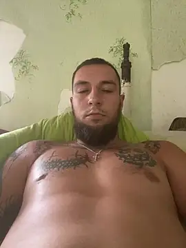 Snapshot of shy-boy-1999 chatting on July 14, 2026, 11:49 am shy-boy-1999 online show from July 14, 2026, 11:49 am