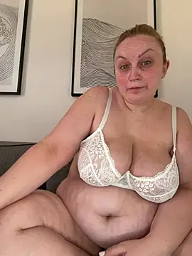 BBW Nora online show from July 25, 2026, 6:55 am
