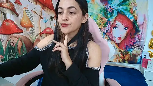 LovelyAzucena online show from July 27, 2026, 2:35 pm