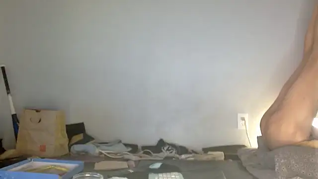 Taylorsexbot online show from May 29, 2026, 1:53 pm