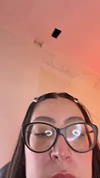 NiickyJones online show from June 20, 2026, 12:36 am