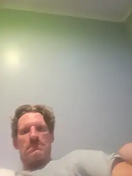 Travislovescum online show from June 8, 2026, 1:55 pm