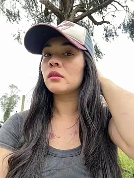Snapshot of ambar-adaams chatting on August 9, 2026, 8:14 pm ambar-adaams online show from August 9, 2026, 8:14 pm