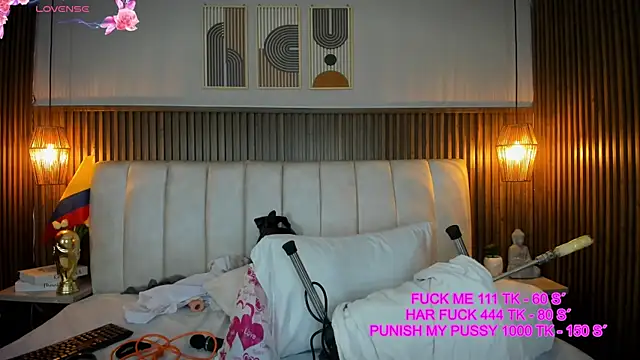 Ashleyy23x online show from July 9, 2026, 7:18 pm