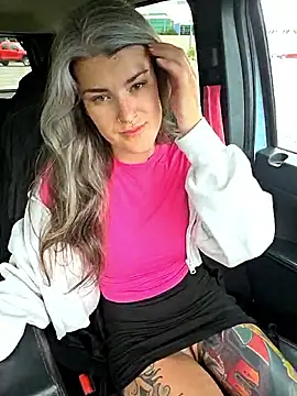 Lilmissvyx online show from June 10, 2026, 2:27 pm