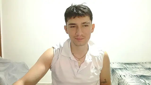 Snapshot of ChicoMaloFfF chatting on July 3, 2026, 1:01 am ChicoMaloFfF online show from July 3, 2026, 1:01 am