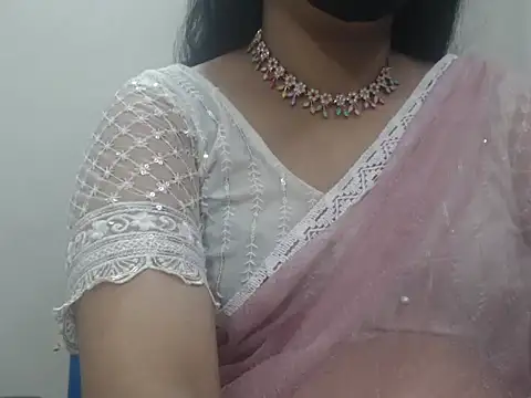 Snapshot of Lovely_Siri_23 chatting on May 14, 2026, 3:41 pm Lovely Siri 23 online show from May 14, 2026, 3:41 pm