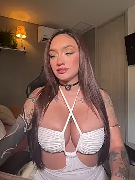 DaniDusan  online show from July 13, 2026, 7:16 pm