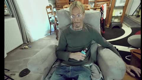 jeff online show from November 3, 2025, 2:18 pm