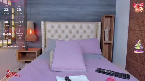 01victoria online show from December 15, 2024, 4:04 pm