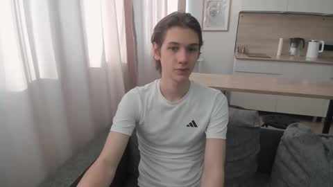 Snapshot of 0verlandd chatting on September 17, 2025, 9:55 am Adam online show from September 17, 2025, 9:55 am