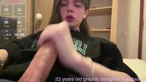 Snapshot of 1000and1nights_ chatting on October 31, 2025, 3:51 am Aishe online show from October 31, 2025, 3:51 am