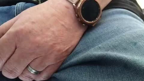 Snapshot of 10mm_socket chatting on April 12, 2026, 11:32 pm 10mm_socket online show from April 12, 2026, 11:32 pm