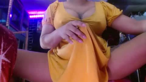  i am trixie im Your Selfsucking Mistress  online show from October 27, 2025, 12:04 am