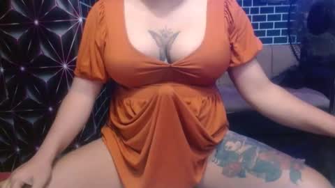  i am trixie im Your Selfsucking Mistress  online show from March 23, 2026, 3:32 am