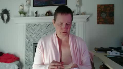 Aurora Willows online show from March 24, 2026, 3:33 am