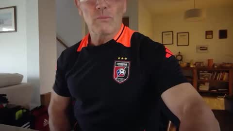 13glanmorfa online show from January 29, 2025, 9:39 pm